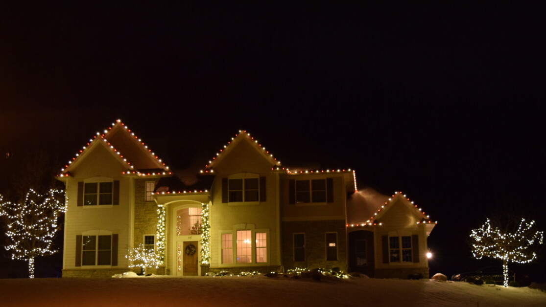 Geneseo, NY Christmas Light Installation Service Request a Free Quote