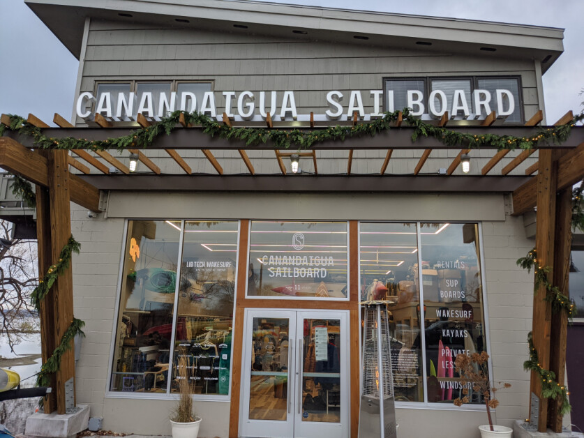 Canandaigua Christmas Light Installation